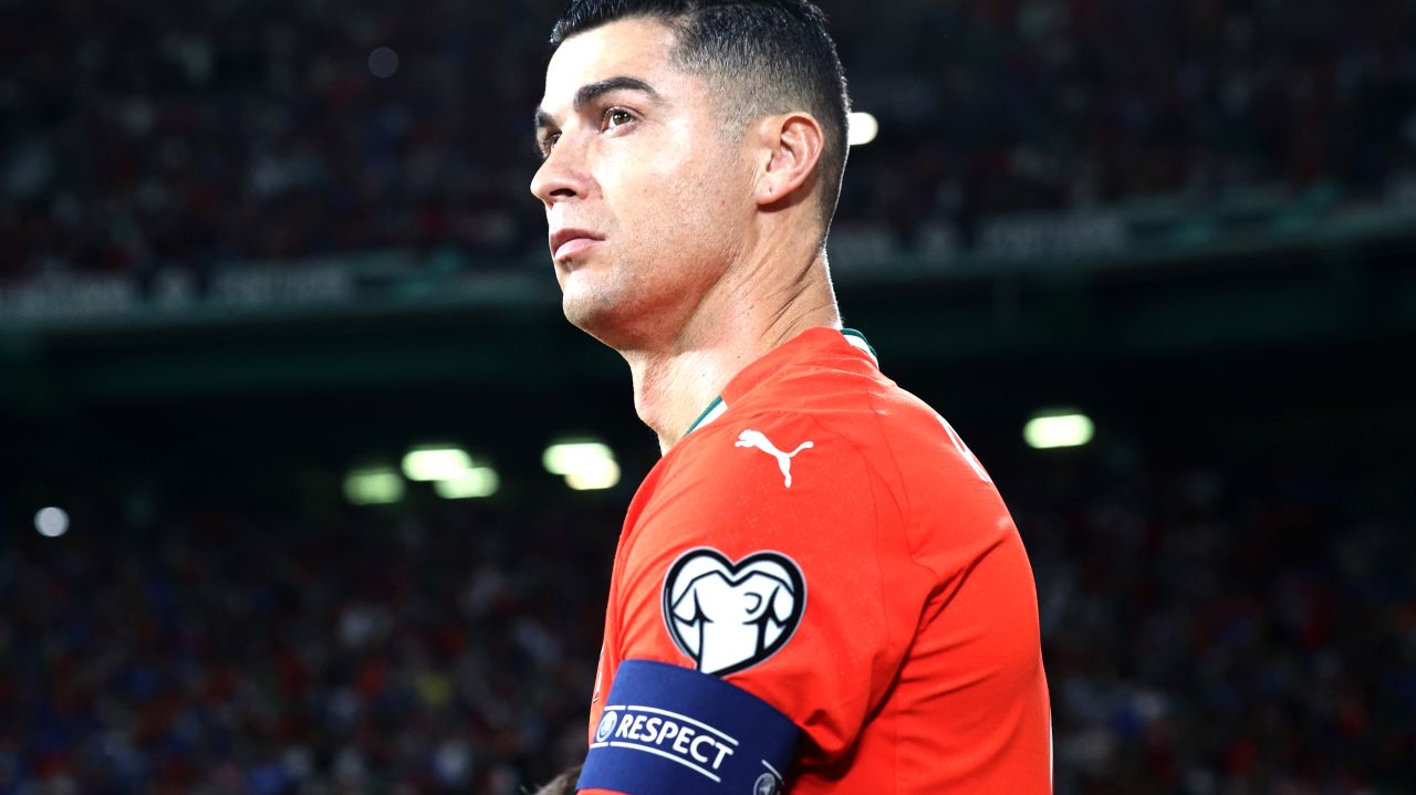 Surpriză uriașă! Câte etape a fost suspendat Cristiano Ronaldo după cartonașul roșu primit în Irlanda – Portugalia