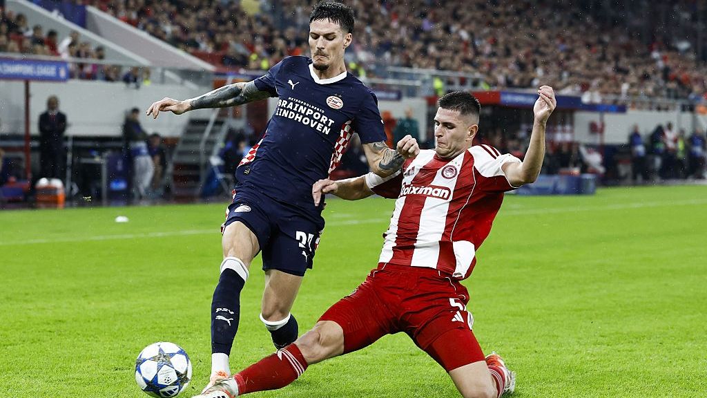 Dennis Man, la raport! Nota primită în Olanda, după ce a fost primul schimbat în meciul din Champions League
