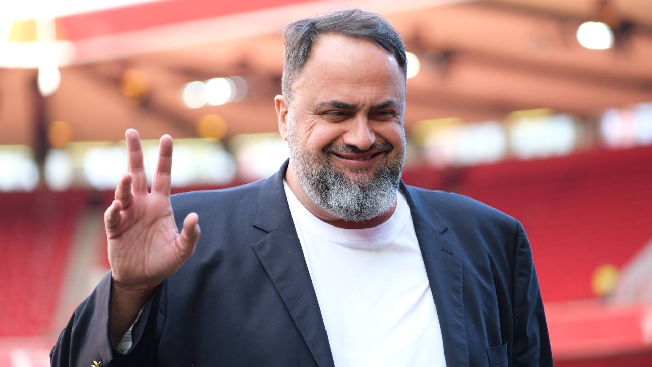 Controversatul Evangelos Marinakis are probleme cu legea: a fost trimis în judecată pentru sprijinirea unei organizații criminale