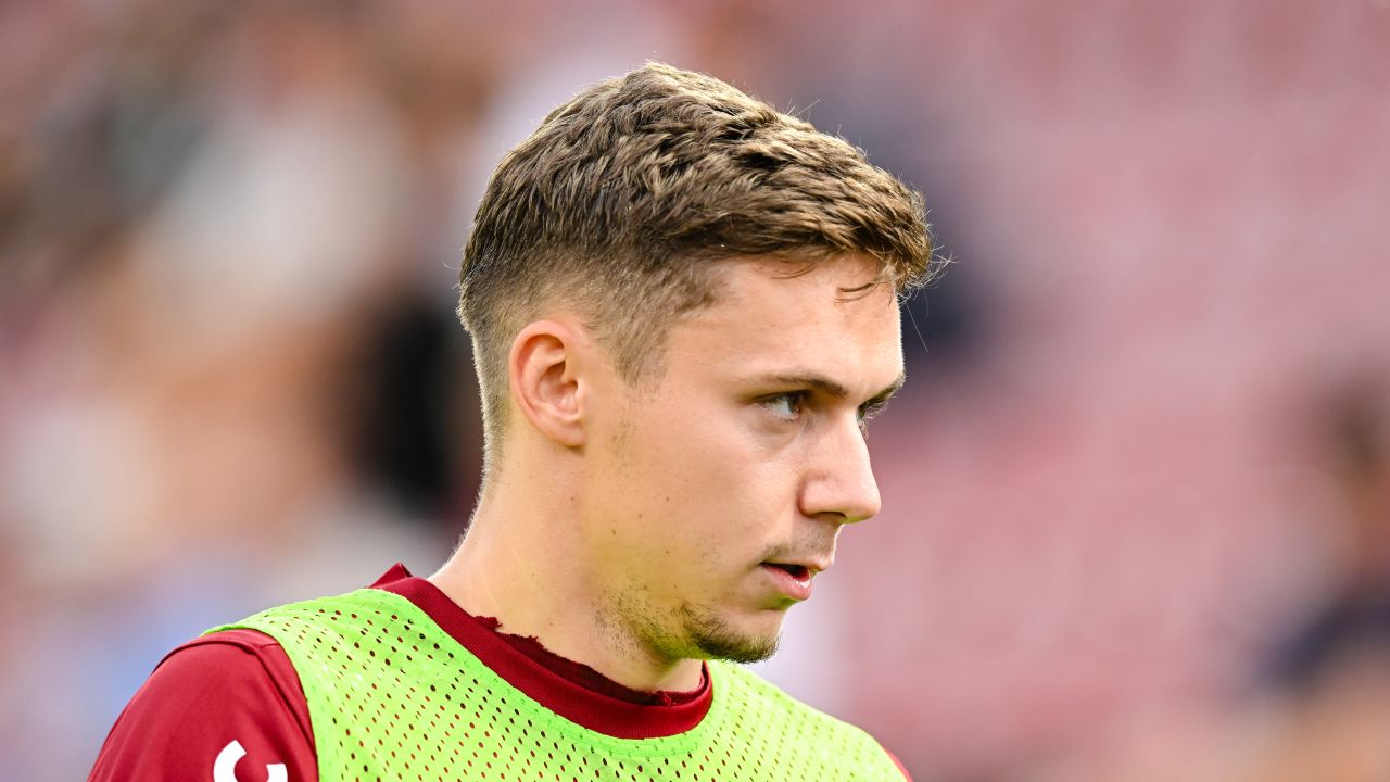 Francezii sunt uimiți! Întrebarea pe care și-o pun în legătură cu transferul lui Louis Munteanu