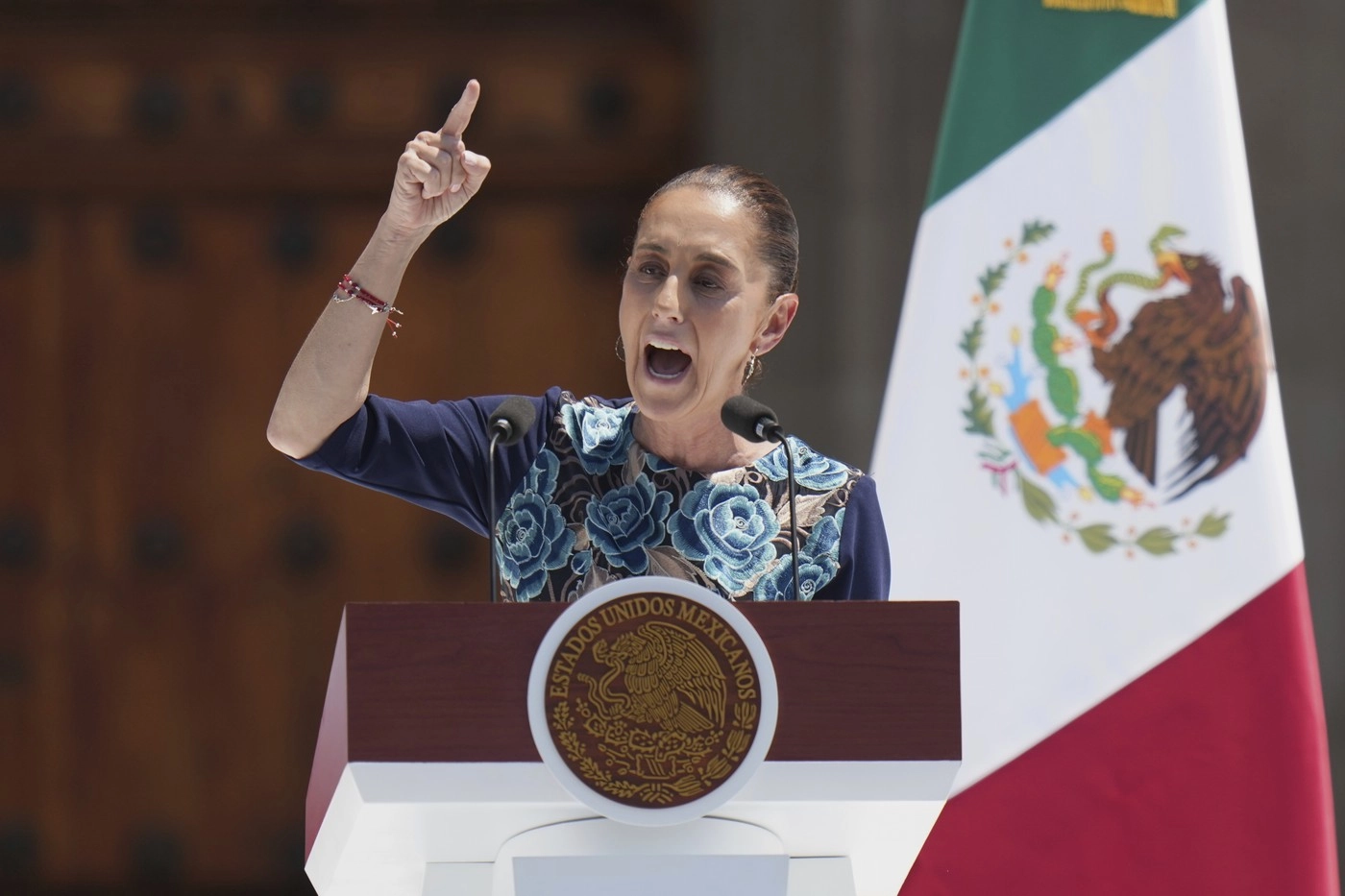 Președinta Mexicului va depune plângere după ce a fost pipăită pe stradă