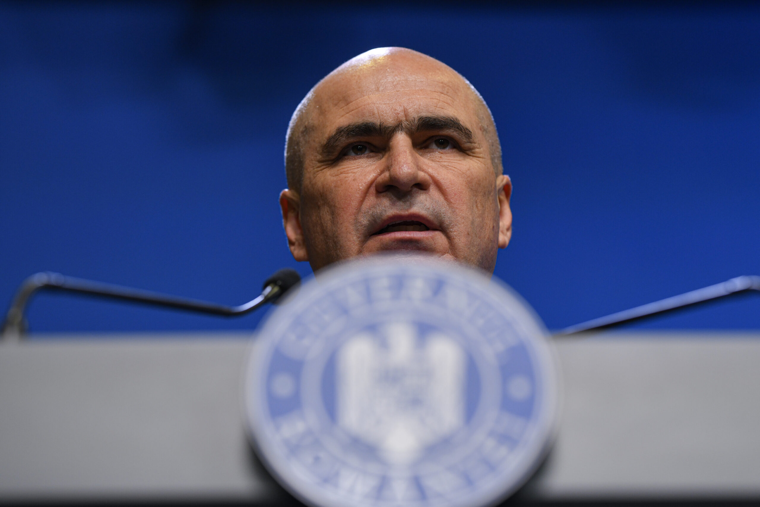 Premierul Bolojan confirmă că Aeroporturi București nu este pe lista Executivului privind noi listări la bursă