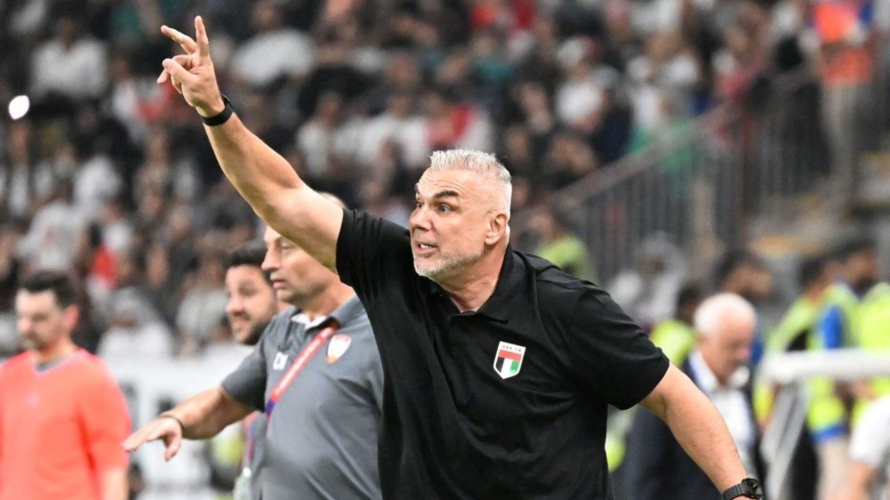 Olăroiu a „turbat“: ce i s-a putut citi pe buze la o fază care l-a scos din sărite