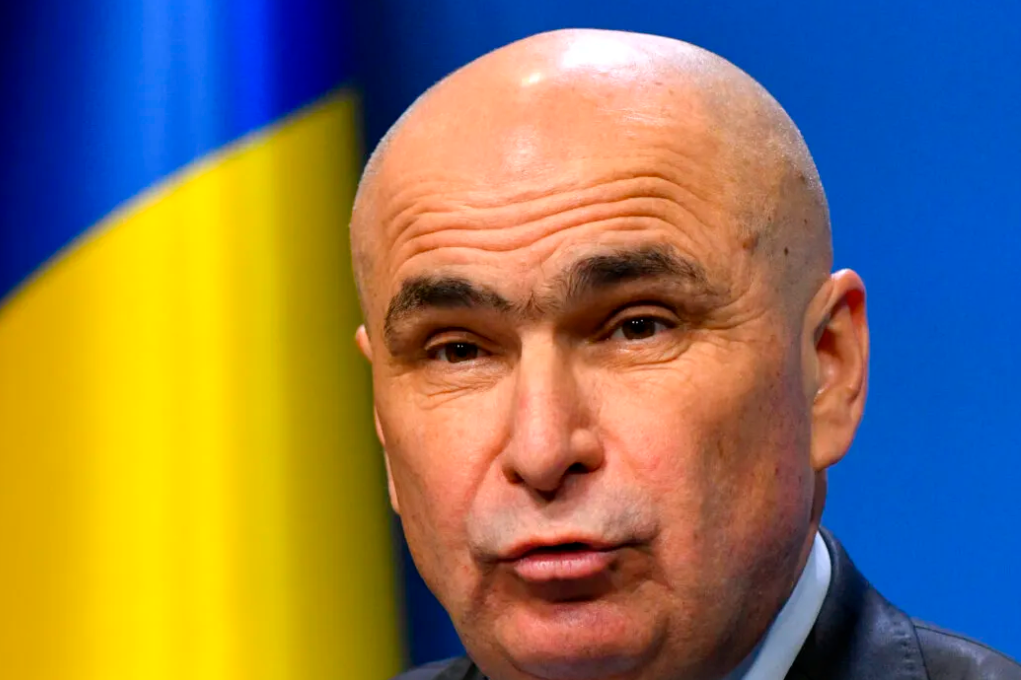 „Eu nu mi-am propus să claxonez, claxoanele fac multă gălăgie, dar mașina nu se mișcă”