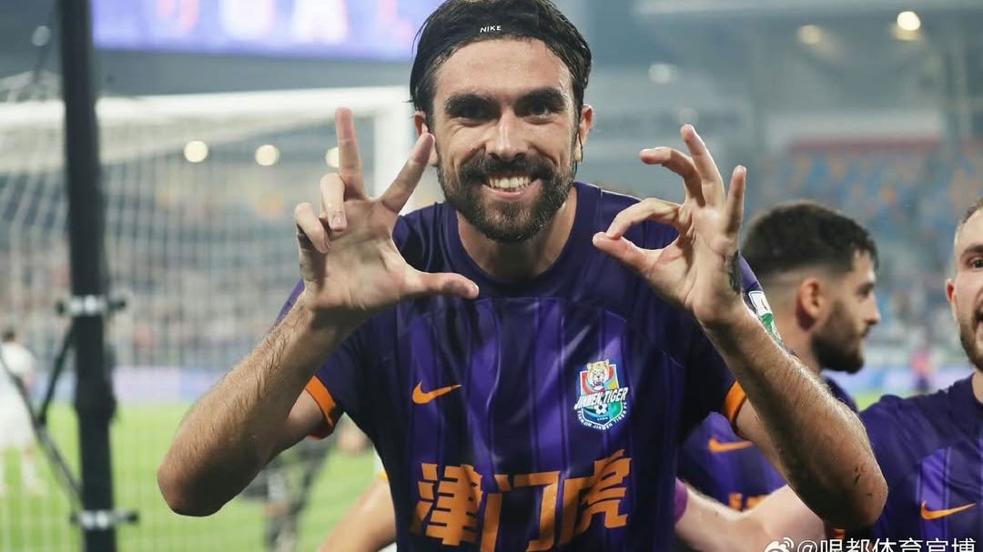 Compagno, salt financiar spectaculos: cât câștigă fostul star al FCSB-ului în Coreea de Sud