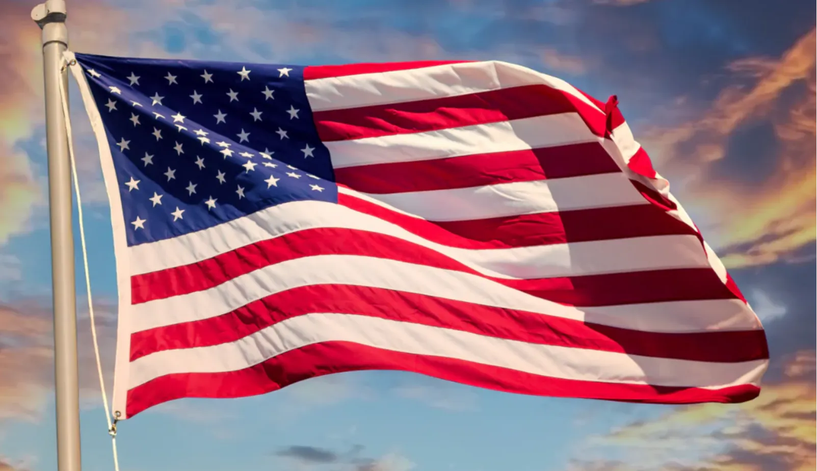 VIDEO De ce Minneapolis cristalizează tensiunile din jurul politicii migratorii a lui Donald Trump? Stat preferat de imigranţi, unde cazul George Floyd a făcut istorie