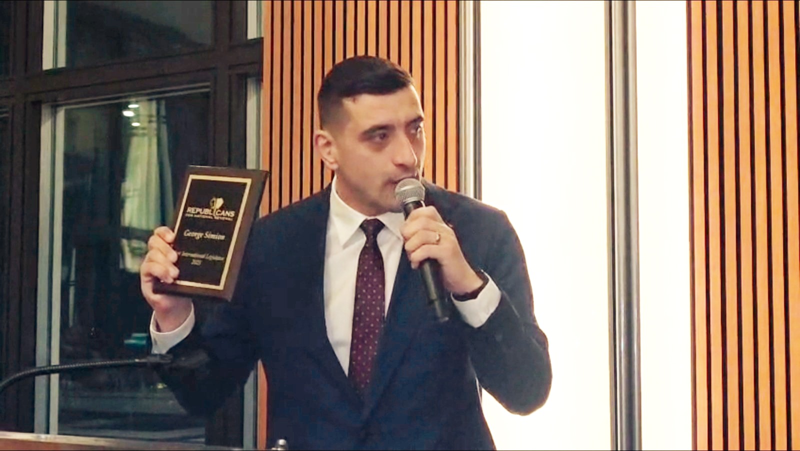 Ne vom ridica să luptăm