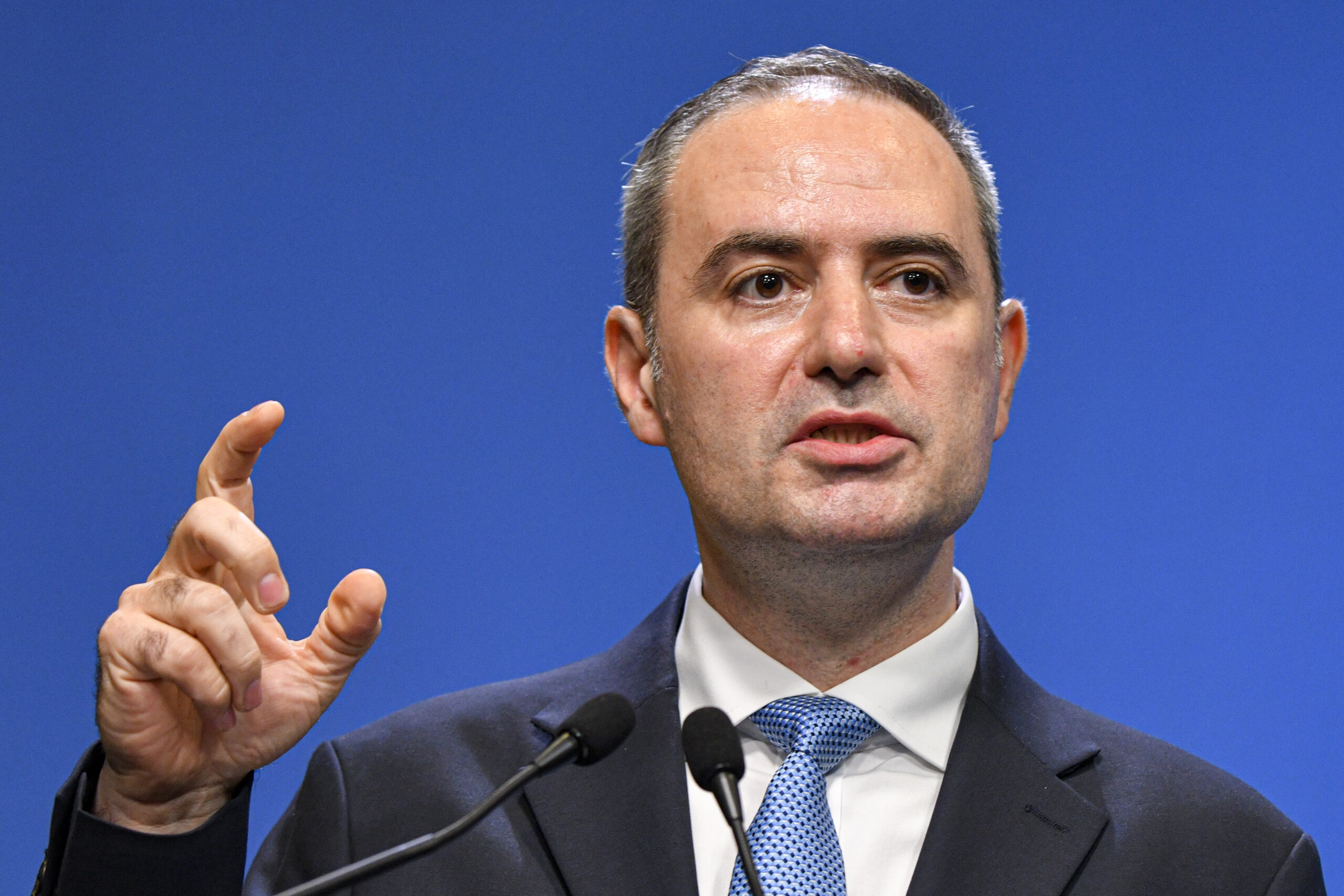 „Dobânda la care se împrumută România a coborât spre aproximativ 6,4% pe an, cel mai scăzut nivel din ultimii 2 ani”