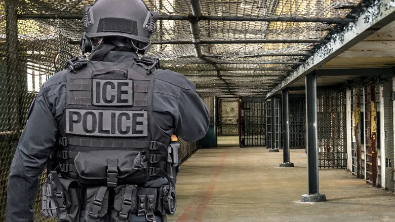 Primul caz cunoscut de cetăţean american ucis în timpul campaniei administraţiei Trump de represiune a imigraţiei este al unui agent DHS din martie 2025