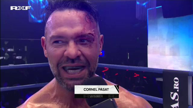 Cum s-a încheiat meciul serii în Gala Next Fighter 28! Cornel Păsat accidentat serios de Kamara: „Nu prea văd bine”