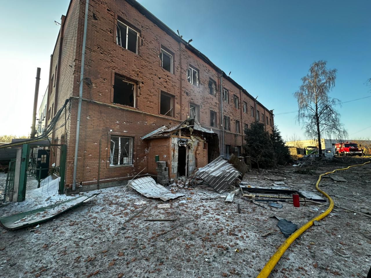 6 morți și 15 răniți