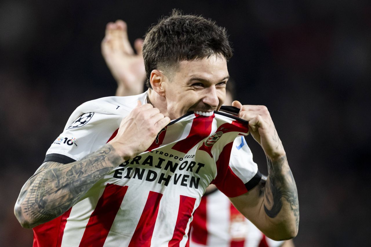 Record istoric! Când poate deveni Dennis Man campion în Olanda cu PSV