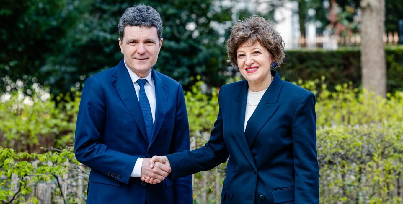 Lovitură diplomatică! Nicușor Dan s-a dus până la Bruxelles ca să se vadă cu vicepremierul României, Oana Gheorghiu. Ce au discutat cei doi