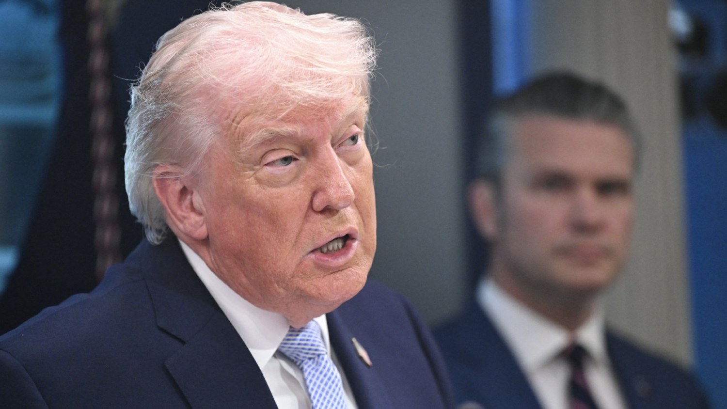 Donald Trump a împărtășit, în glumă, planurile sale de viitor. „După Iran, învăț spaniola și candidez în Venezuela!”