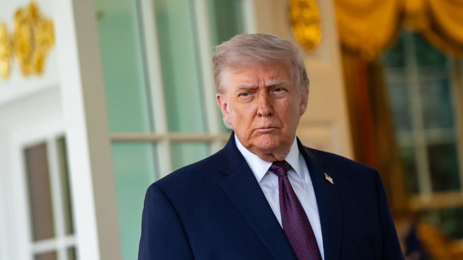 VIDEO Preşedintele american Donald Trump citeşte din Biblie, pe fondul războiului din Iran şi al tensiunilor cu papa Leon al XIV-lea