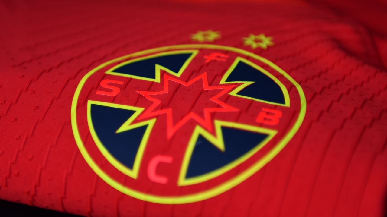 FCSB, gest superb pentru propriii fani!