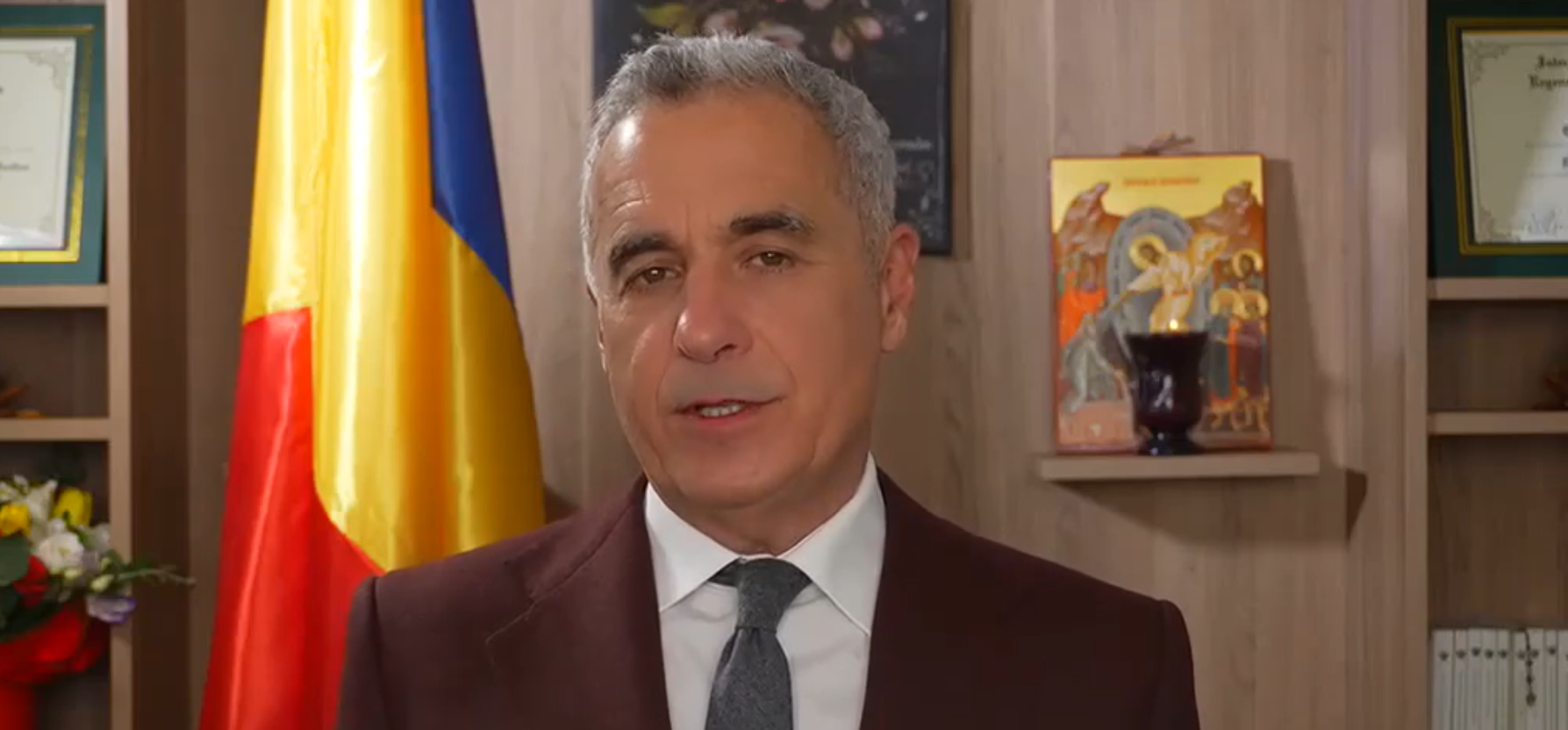 Călin Georgescu, mesaj adresat românilor în noaptea de Înviere. Ce transmite celor aflați în diaspora