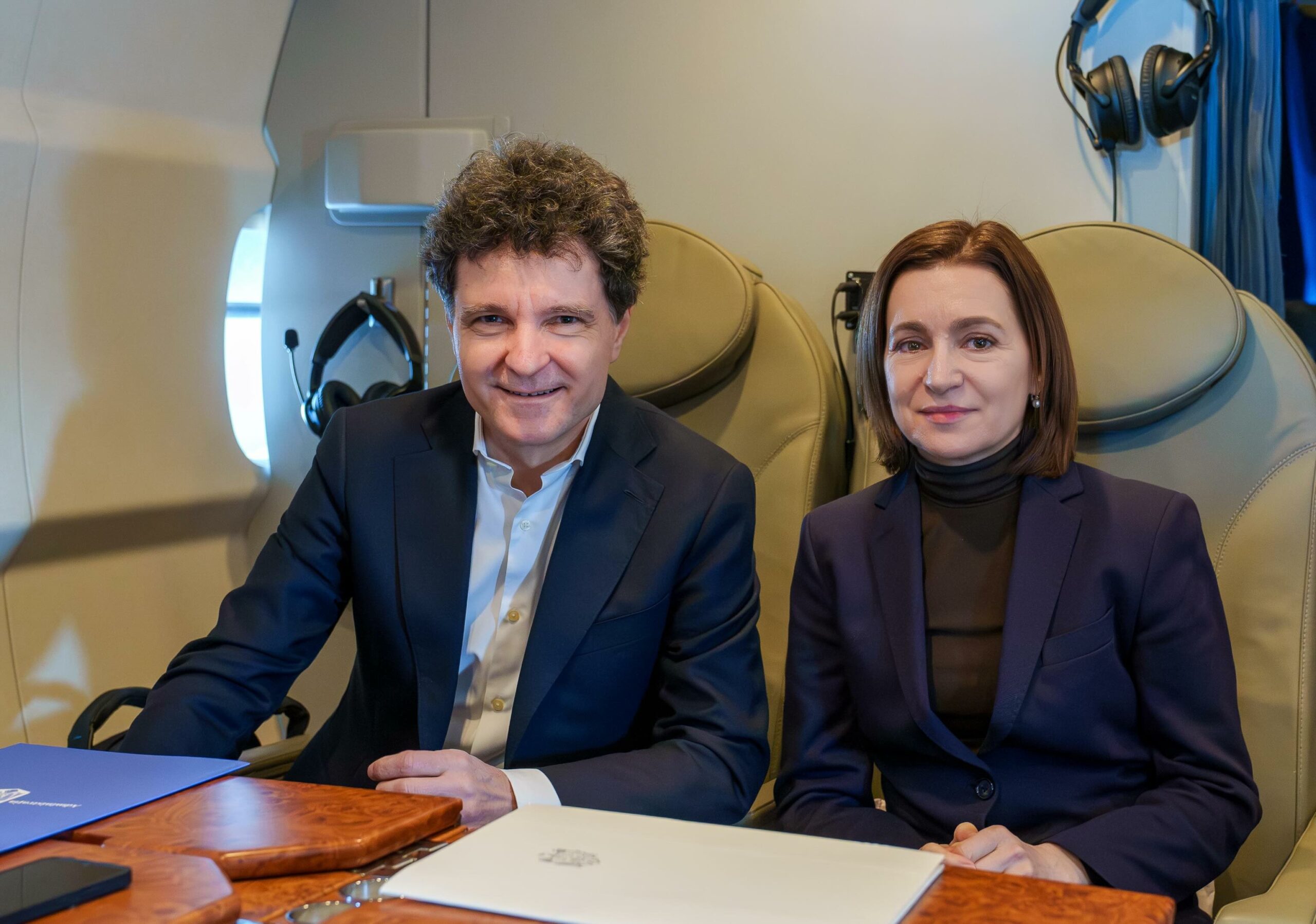 Nicușor Dan participă, azi, la Reuniunea Comunității Politicii Europene de la Erevan, ca să discute despre problemele energetice ale Moldovei