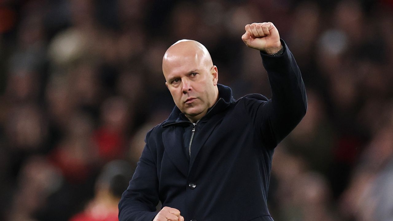 Arne Slot redesenează echipa lui Liverpool după plecarea lui Salah. Cele trei mutări care vor schimba radical jocul