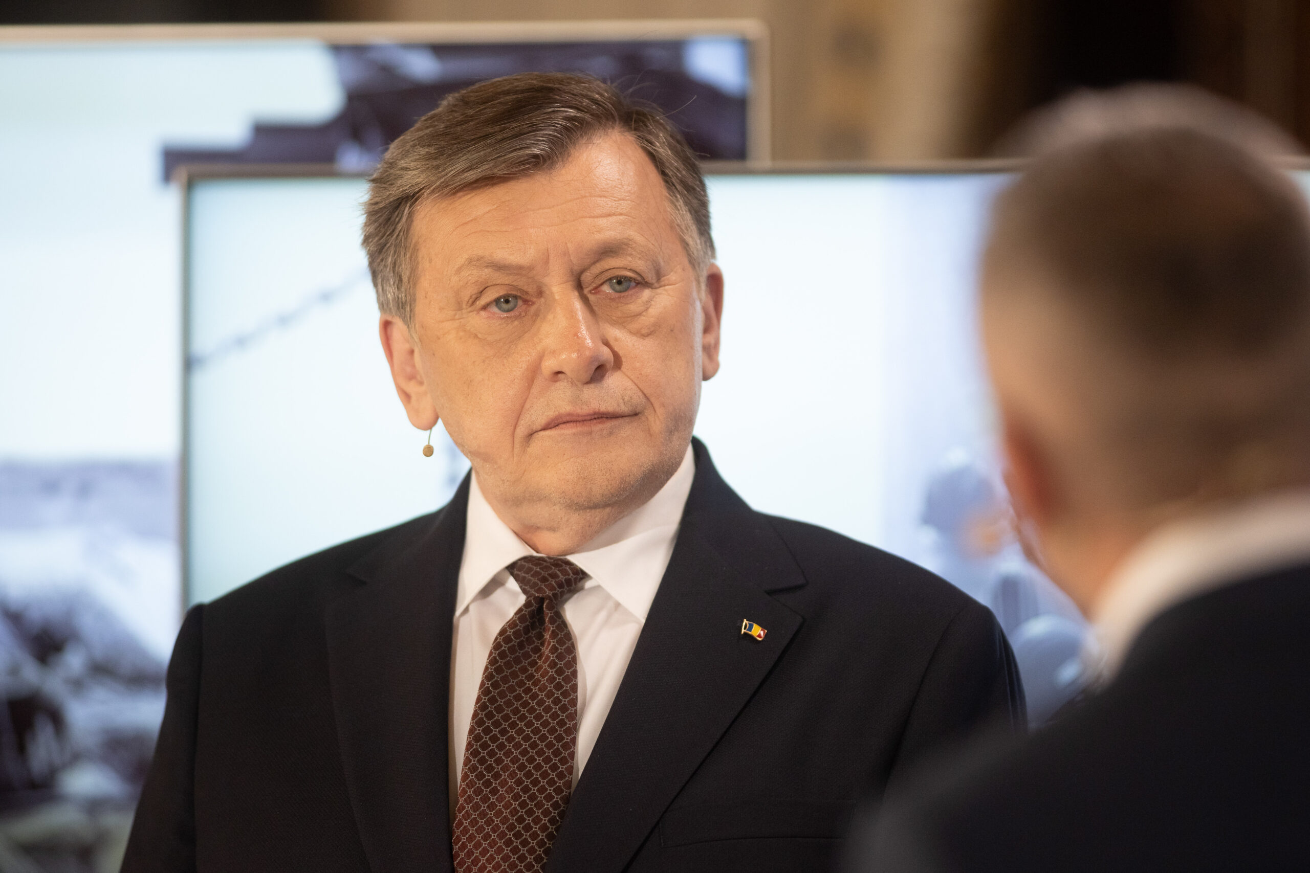 „Nu cred în povestea cu opoziția”