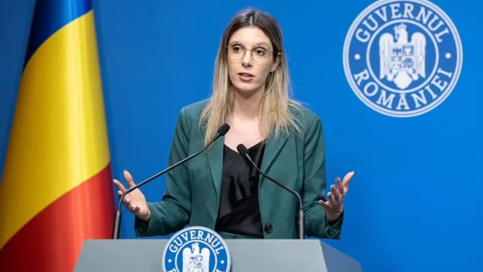 Diana Buzoianu lansează o nouă ipoteză după ce a fost jignită de Florin Prunea: Sigur că vine comandat din spate. Nu cred că a spus-o de capul lui