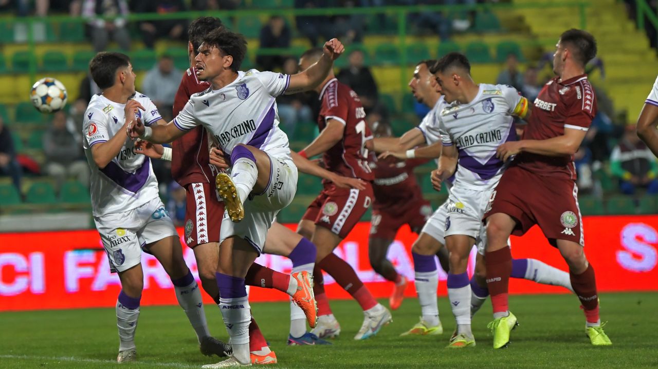 FC Argeș – Rapid 2-2, ACUM, pe Sport.ro! Piteștenii, revenire incredibilă de la 0-2