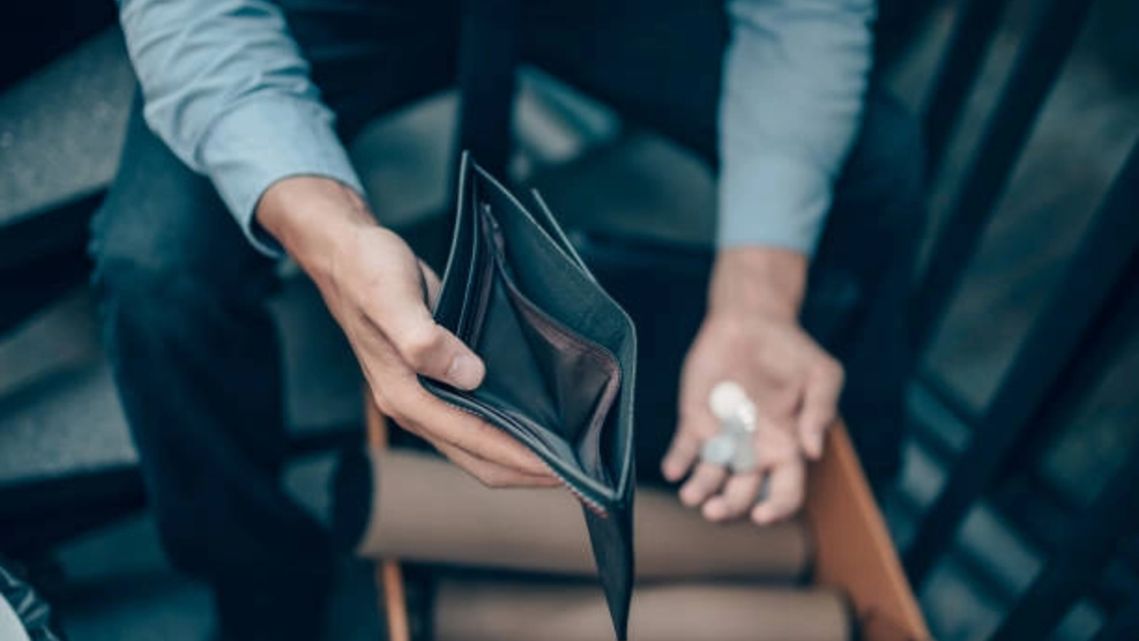 România, campioană la șomeri fără speranță: doar 1 din 5 români rămași fără job și-a găsit de muncă într-un an (Eurostat)