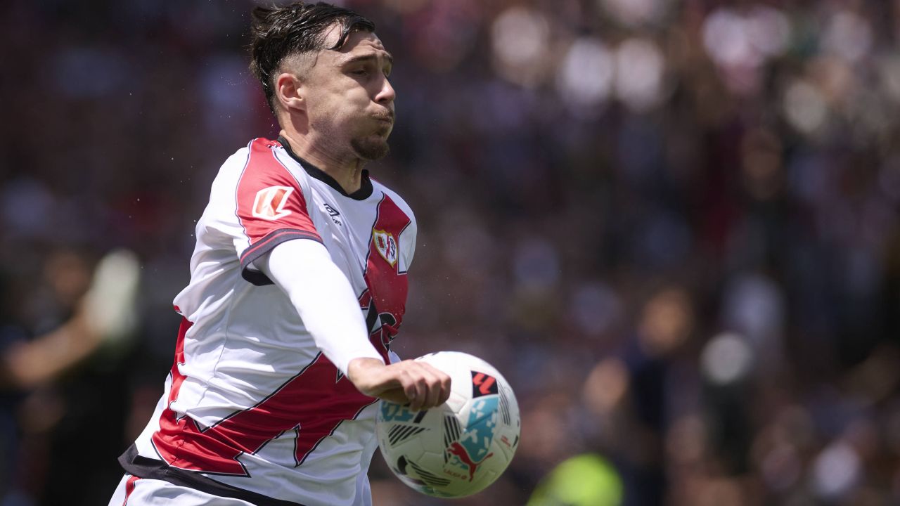 Andrei Rațiu, aproape de finala Conference League! Rayo Vallecano – Strasbourg 1-0 și Șahtior Donețk – Crystal Palace 1-3, pe Sport.ro