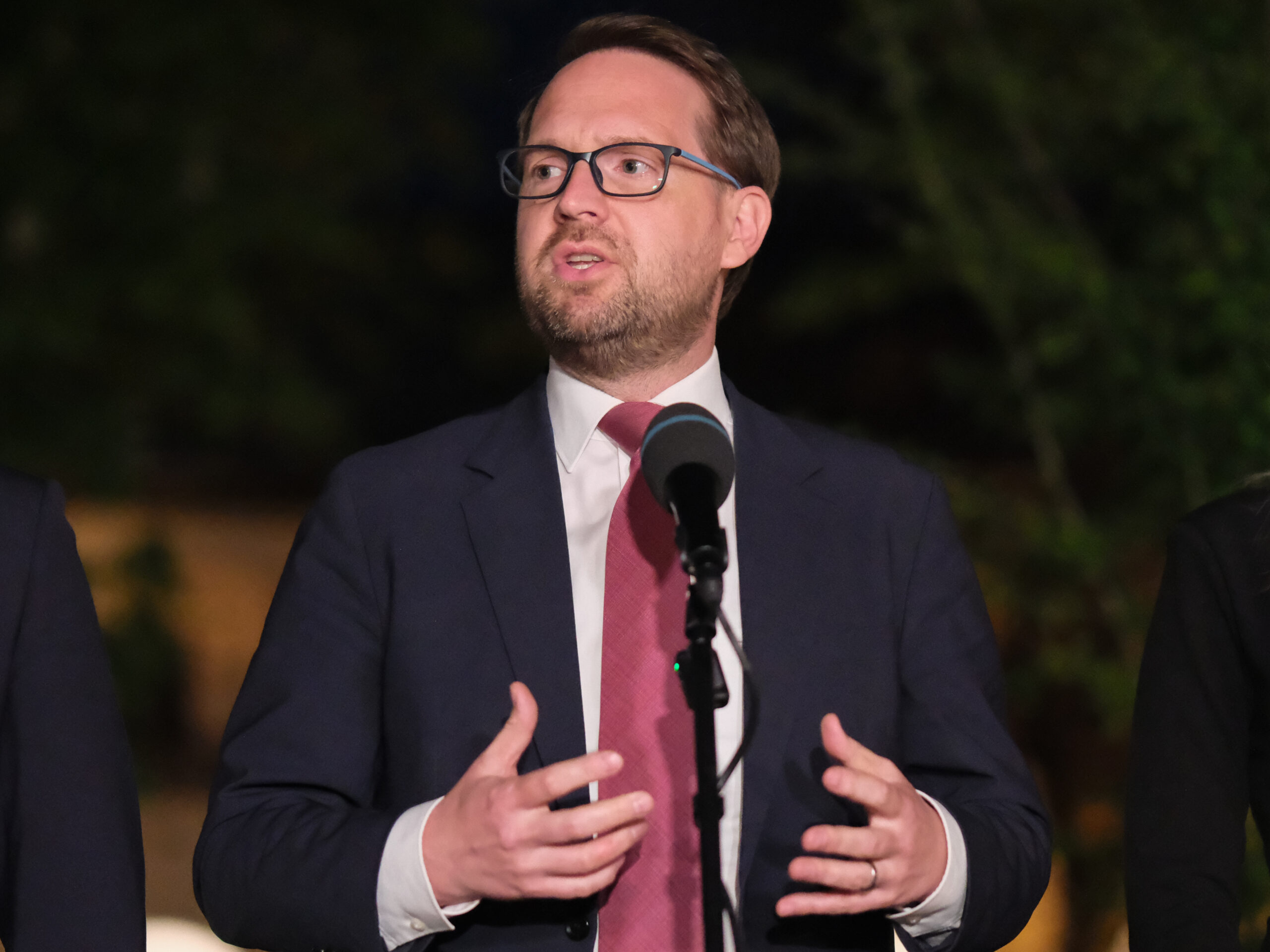 Dominic Fritz acuză o conspirație a justiției împotriva sa, după decizia Înaltei Curți despre conflictul de interese. Ce va face să nu piardă scaunul de primar