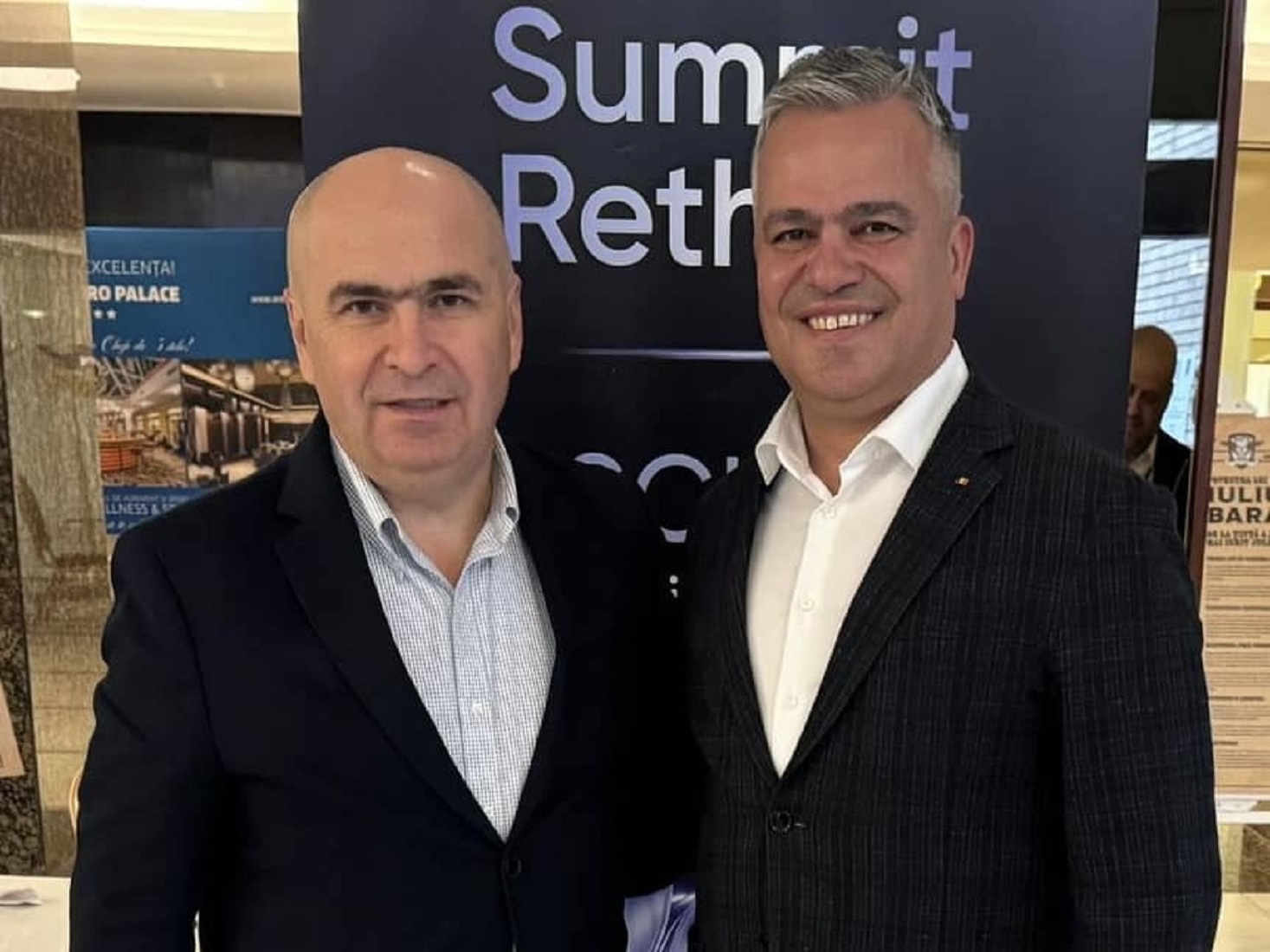 Bolojan îl somează public pe Veștea să-și depună mandatul de premier. Apelul lui Bolojan s-a lovit de un refuz imediat. Vezi replicile dintre cei doi