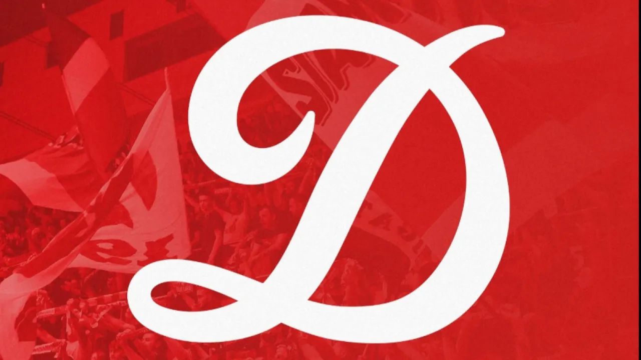 Doi jucători importanți de la Dinamo și-au prelungit contractele! Anunțuri oficiale IDENTICE până la virgulă