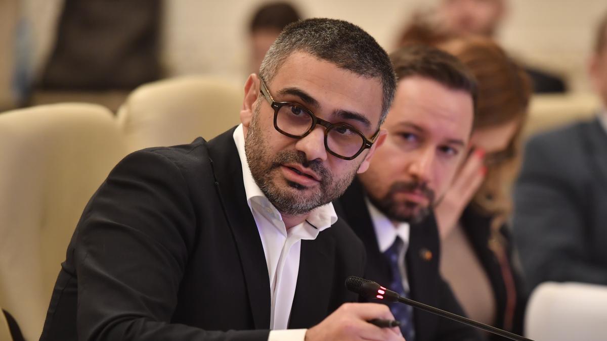 Florin Manole respinge acuzațiile privind legea salarizării
