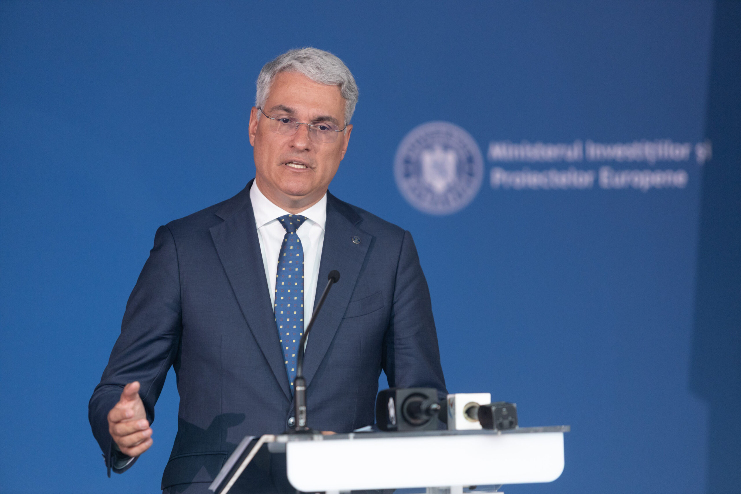 Discuții aprinse la Cotroceni pe legea salarizării, cu miză de miliarde din PNRR în joc. Ce s-a negociat pe ultima sută de metri pentru un acord politic