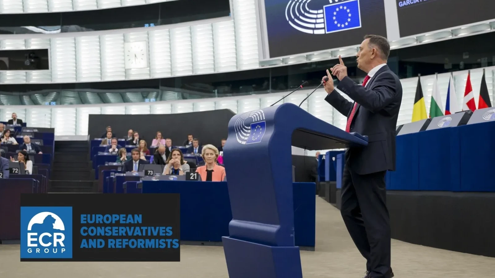 Parlamentul European face un pas important către reguli clare privind utilizarea inteligenței artificiale în instituțiile publice. Opinia coordonată de eurodeputatul Gheorghe Piperea, adoptată cu o largă majoritate în Comisia IMCO
