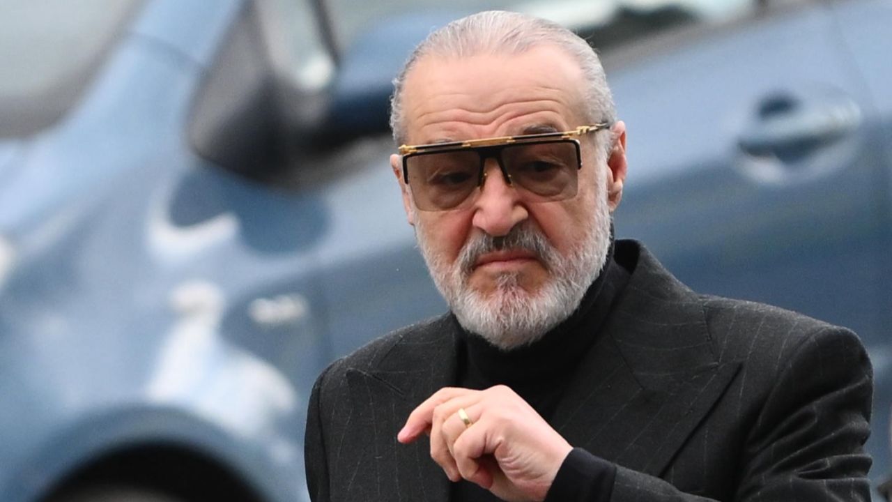 După ce a confirmat că Drăguș semnează cu FCSB, Becali a anunțat: ”Azi a semnat un român! Vor mai veni doi atacanți”