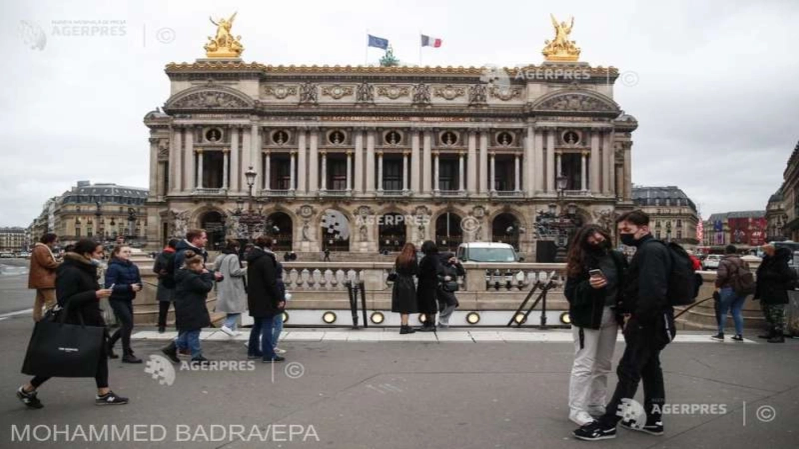 O tânără de 16 ani, prima româncă membră a corpului de balet al Operei Naţionale din Paris