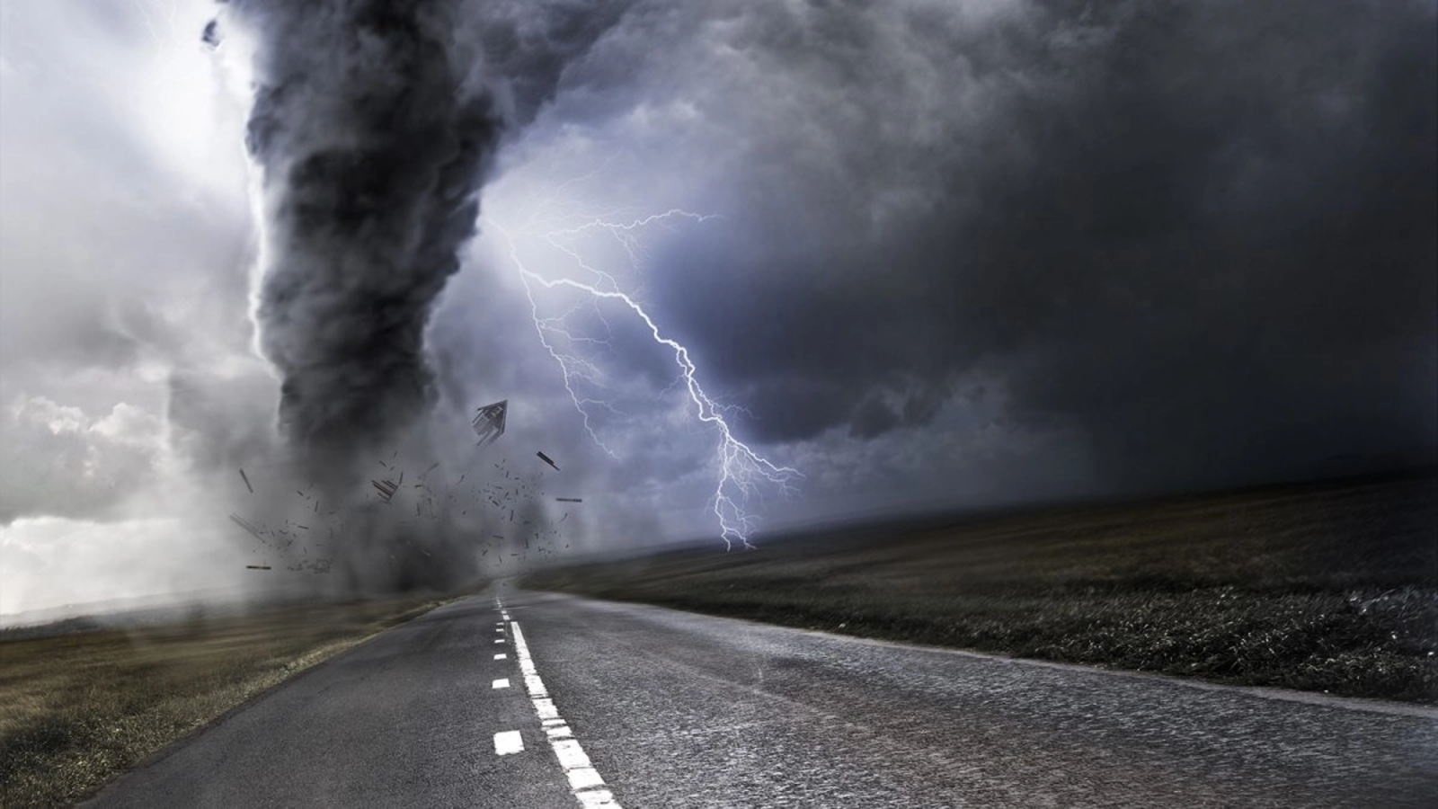 Făcăeni 2002, momentul care a arătat că tornadele sunt posibile în România / Astăzi, fenomenele meteo extreme sunt tot mai frecvente