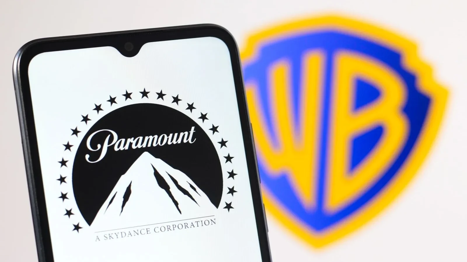 Paramount face concesii pentru aprobarea de către UE a preluării Warner Bros. Discovery