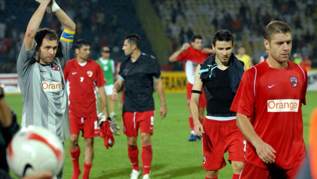 19 ani de la Dinamo – Lazio, meciul în care ”câinii” au bătut la porțile Champions League: ”Băi, ce facem cu banii?”