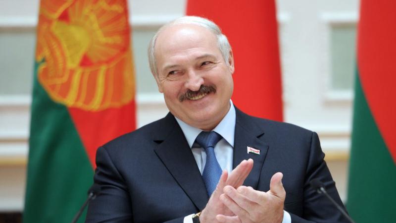 Lukașenko felicită Moldova de Ziua Independenței