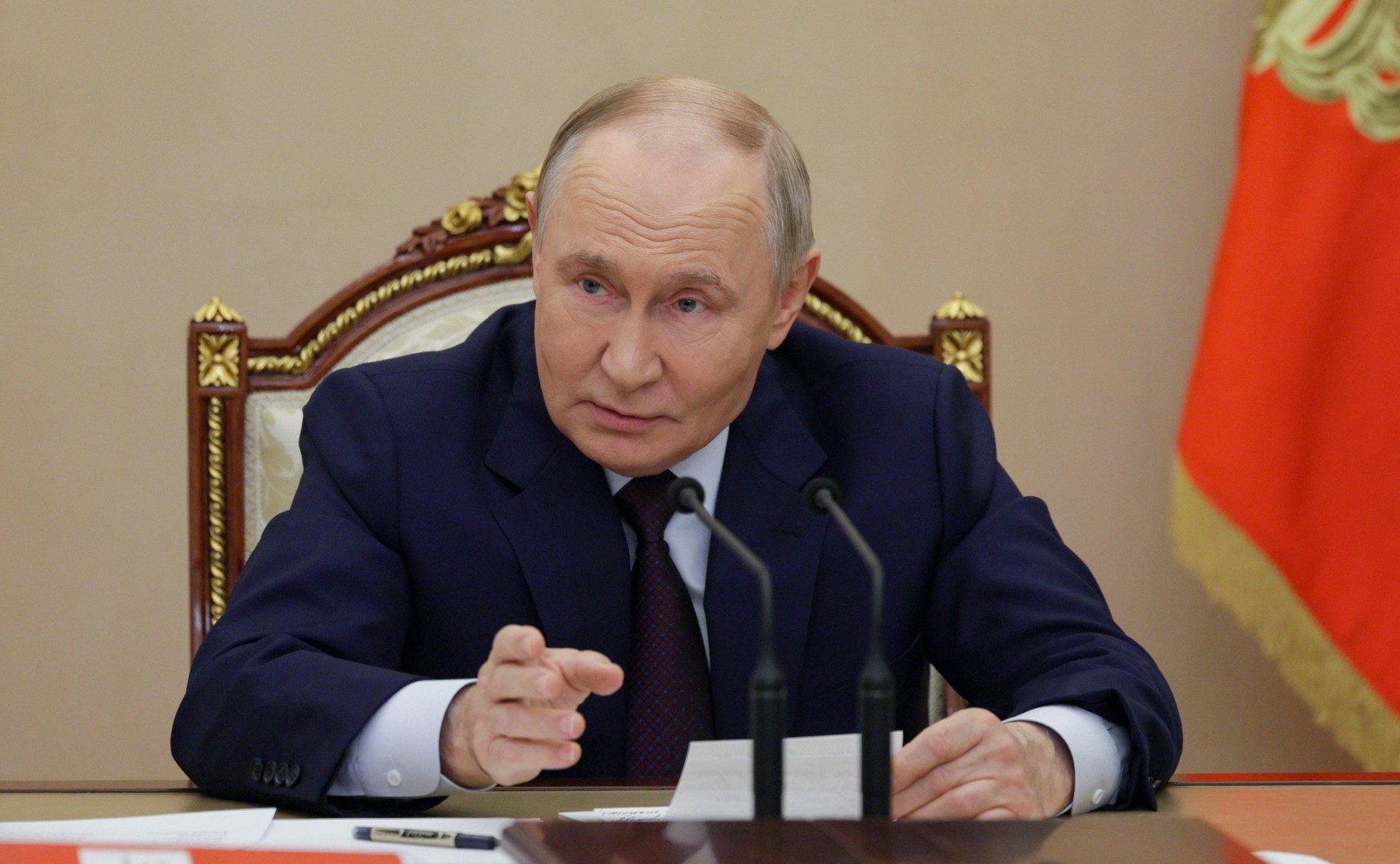 Putin consideră că încheierea războiului din Ucraina, fără a cuceri complet Donbasul, i-ar pune viața în pericol