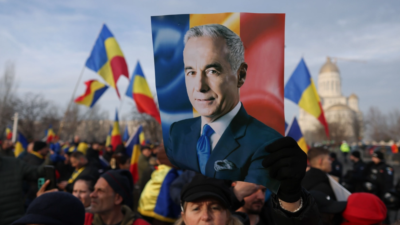 Precedentul României pune Franța în alertă: Le Parisien numește scrutinul anulat ‘simbolul ingerințelor ruse’