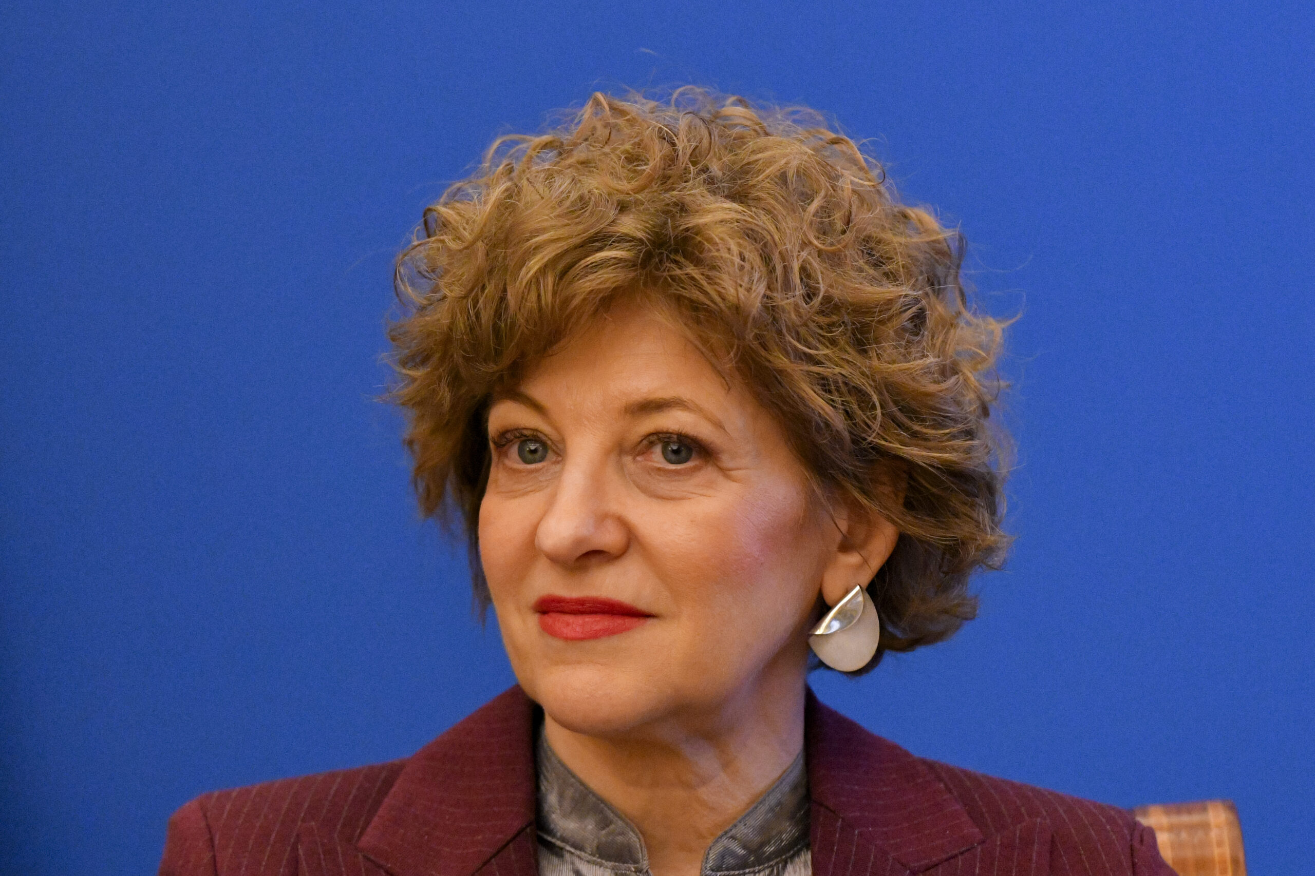 Oana Gheorghiu critică o firmă de stat fără activitate