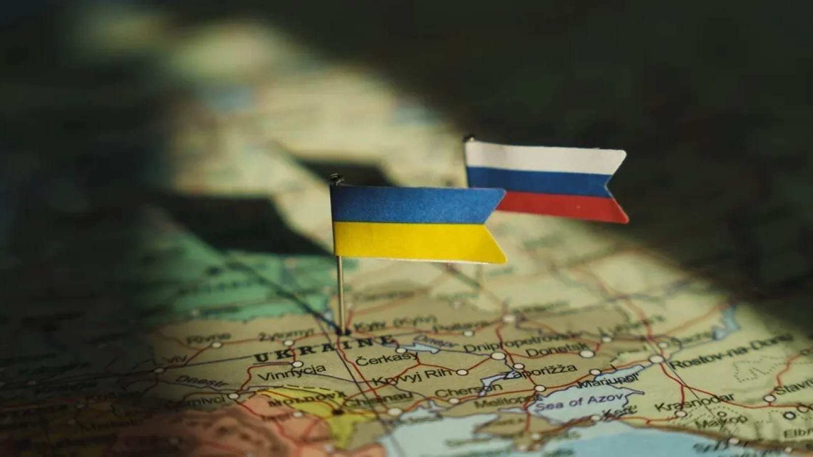 Cum s-ar putea termina războiul din Ucraina. Opt scenarii după vizita neașteptată a șefului CIA la Moscova. De la ‘pacea lui Trump’ la o confruntare NATO-Rusia