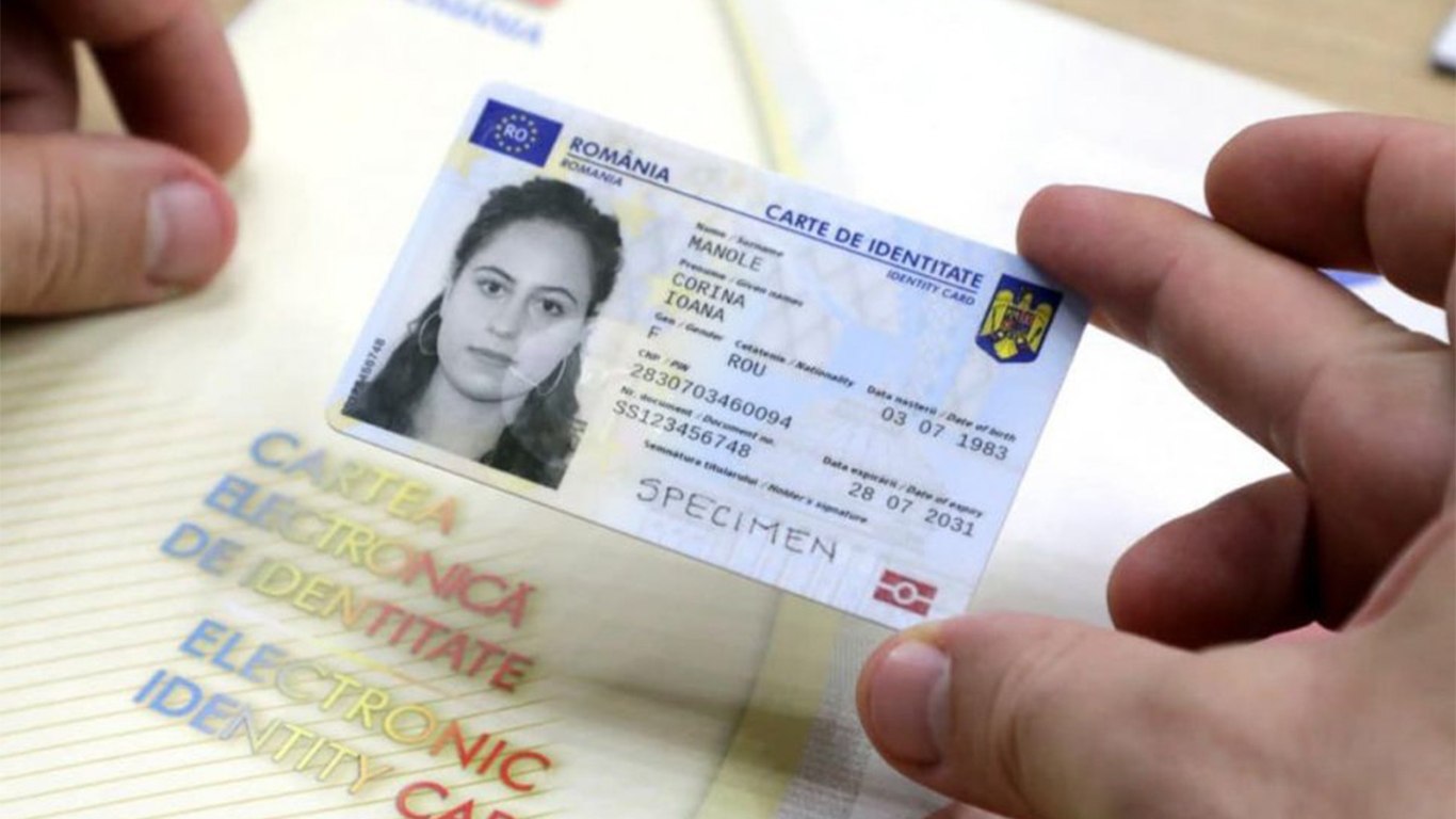 Haos cu noile cărți de identitate electronice. Ce să ai la tine când mergi la medic, cardul de sănătate sau buletinul?