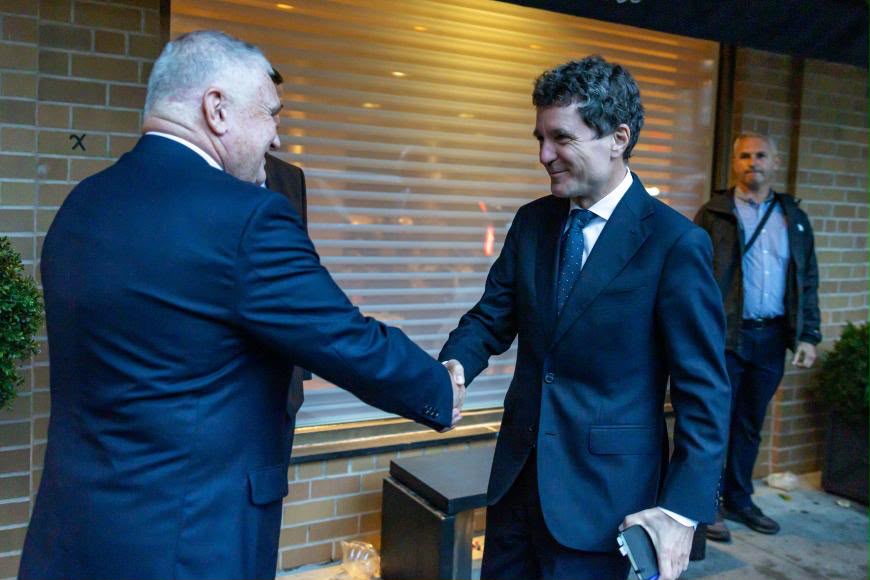 România își consolidează relația strategică cu SUA. Nicușor Dan, dialog la New York cu foști ambasadori americani