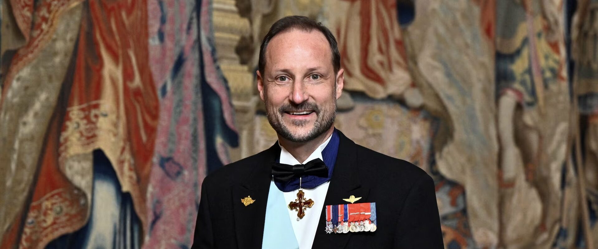 Regele Haakon al VIII-lea depune jurământul în Norvegia