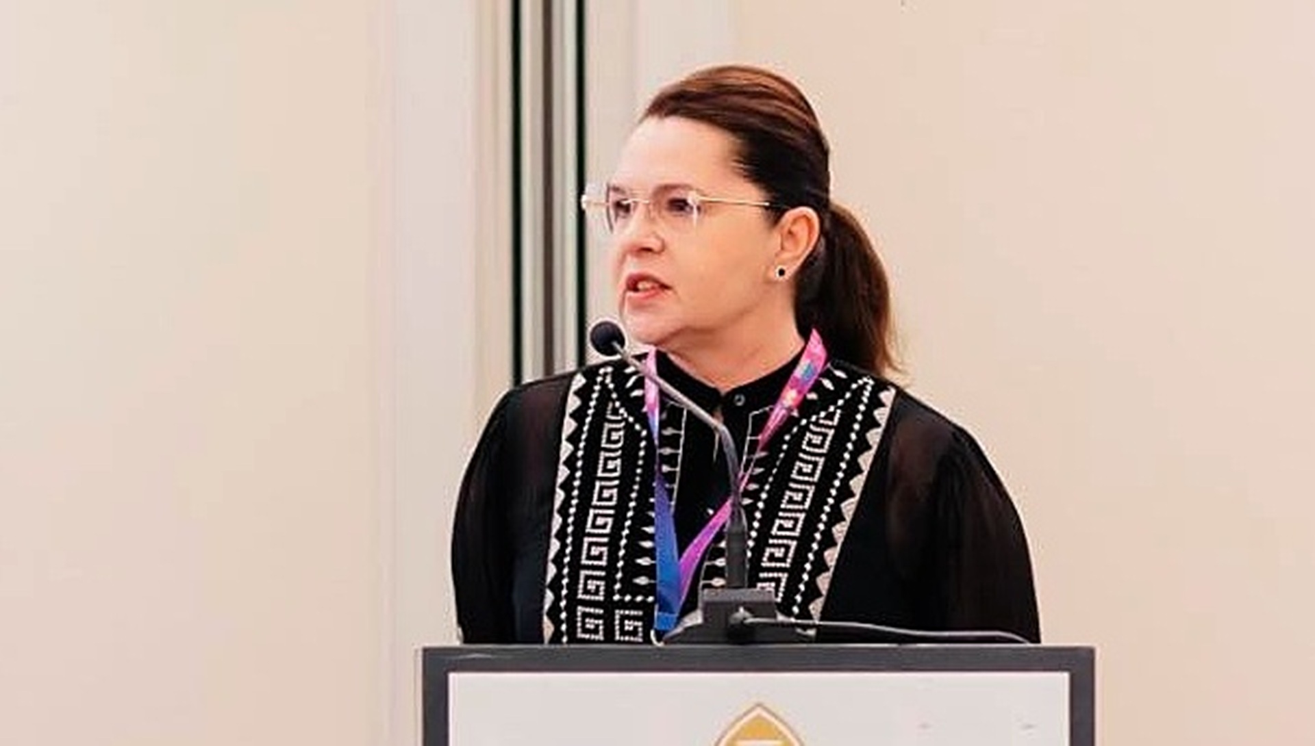 Unul dintre liderii PNL sare în apărarea Adrianei Săftoiu, după decizia Curții Constituționale, care o lasă fără șefia TVR