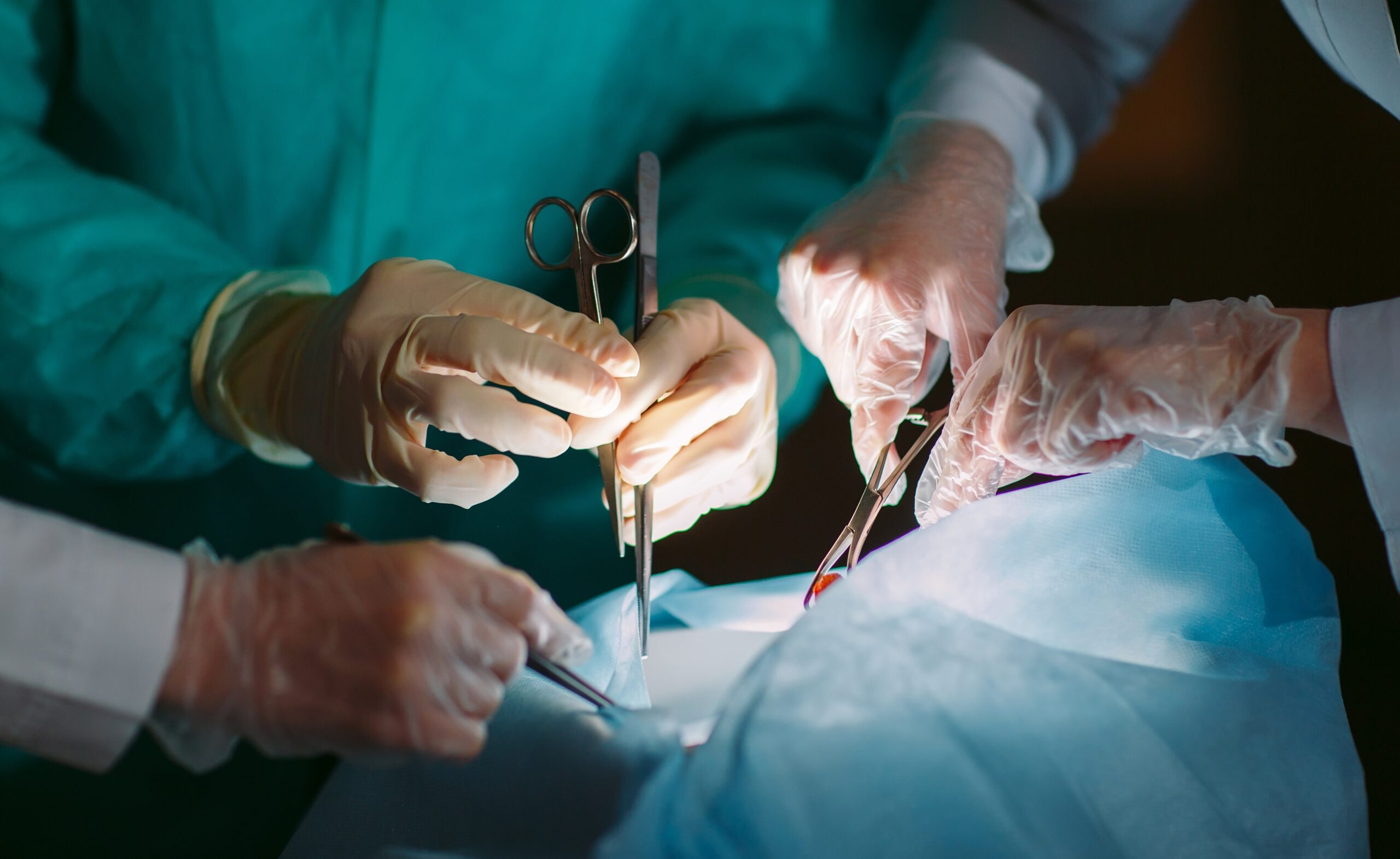 O femeie și-a salvat soțul printr-o premieră națională la Fundeni: primul transplant de ficat cu donator viu și prelevare robotizată