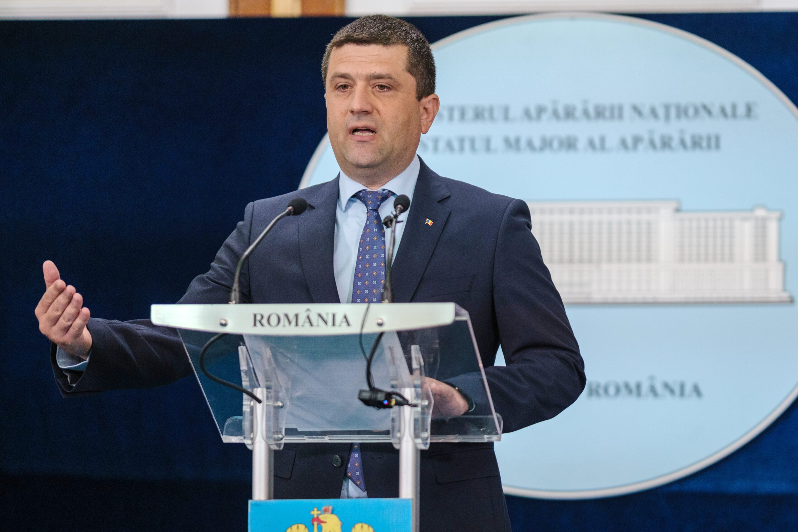 Radu Miruță susține că problema guvernului Niculescu este „pesedizarea instituțiilor statului”. Mesaj pentru Grindeanu în plenul Parlamentului